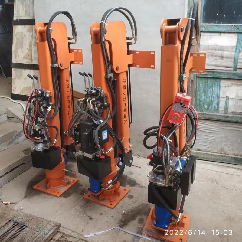 陵城区重汽蓝牌随车吊 3.2吨 国六动力强 液压驱动 农用自卸起重机